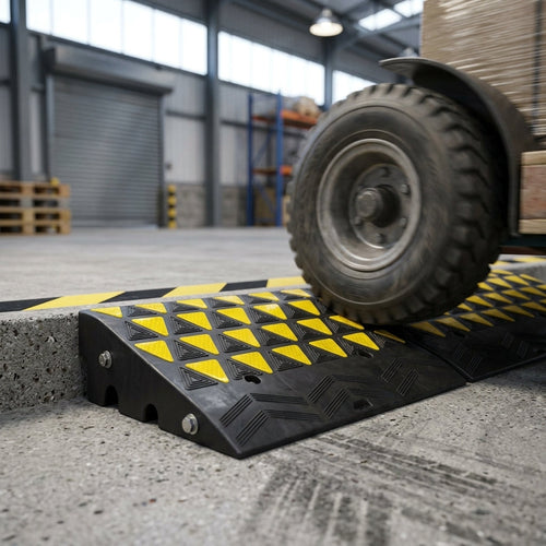 150mm Rubber Kerb Ramp Kit with End Caps (view 2)