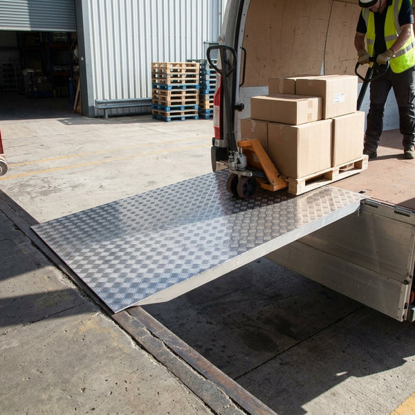 1000mm x 1250mm Heavy Duty Removable Loading Bridge 610kg