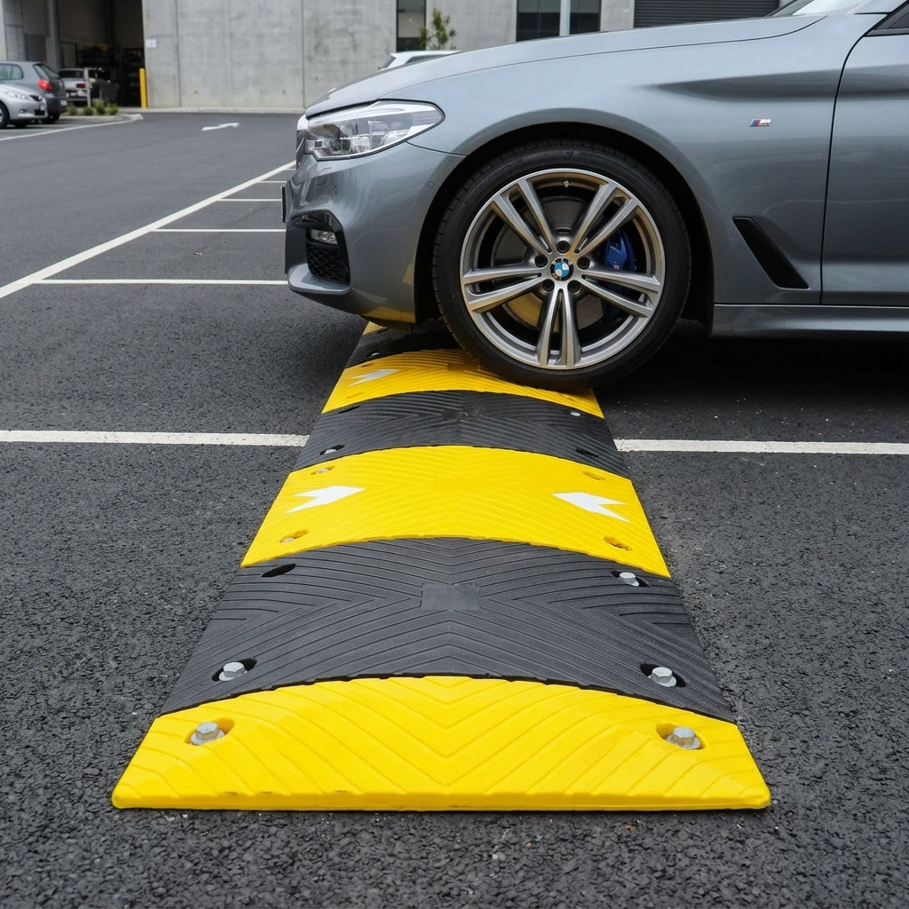 5500mm Speed Bump Kit 50mm Height for Traffic Control