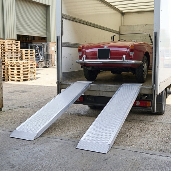 2000mm Car Ramps Low Profile 2900kg Capacity