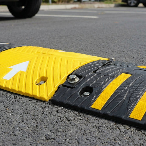 4000mm Speed Bump Kit 50mm High for Traffic Control (view 2)