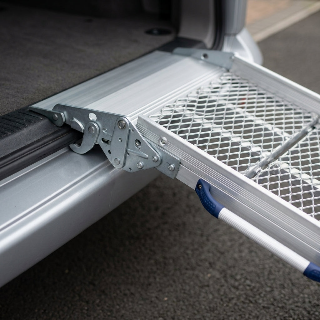 820mm Wide Folding Vehicle Ramp with 400kg Capacity (view 2)